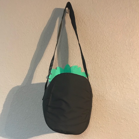 PINK Victoria’s Secret Lunch Box Bag Pineapple - Picture 6 of 6